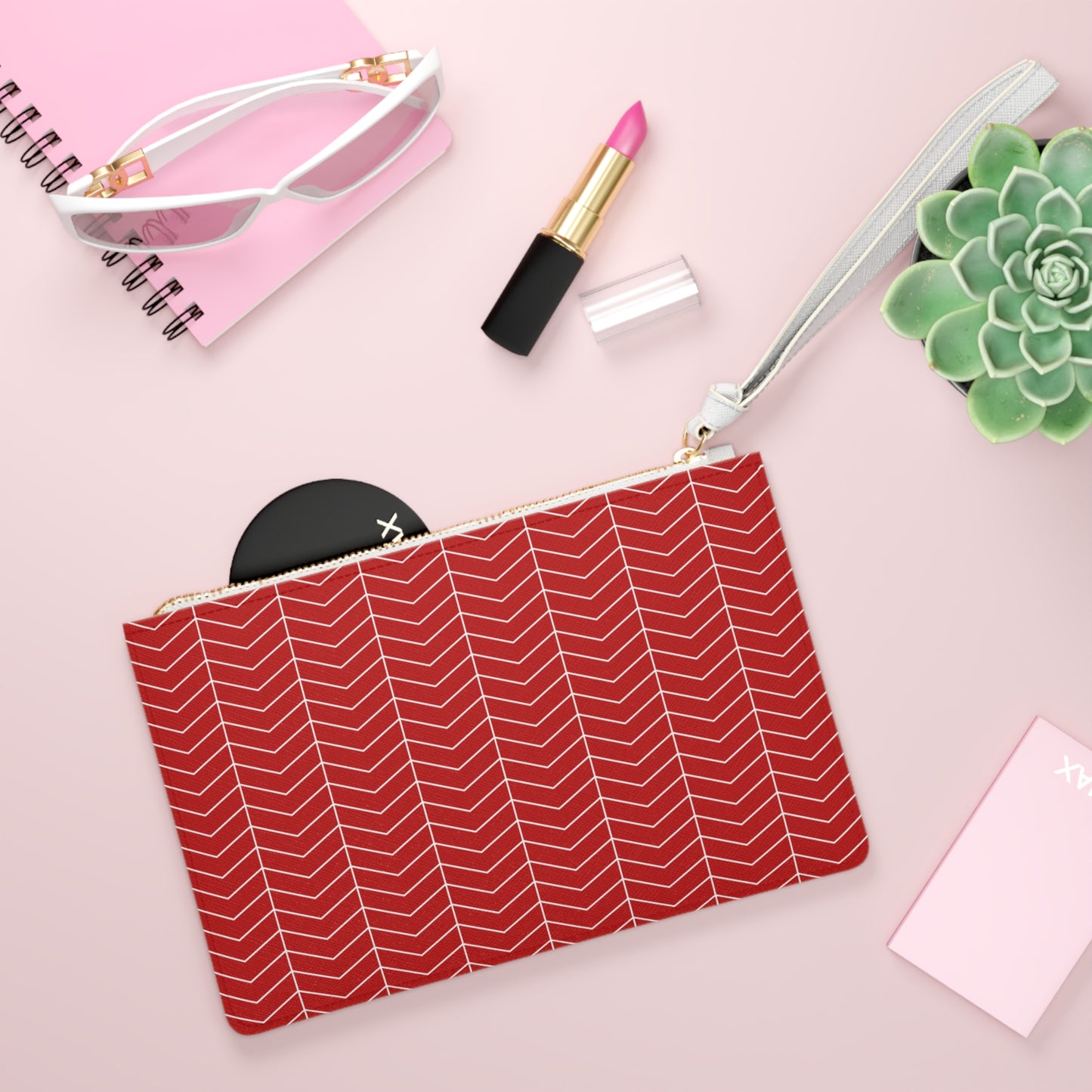 Clutch Bag - Stylish Red Chevron Pattern